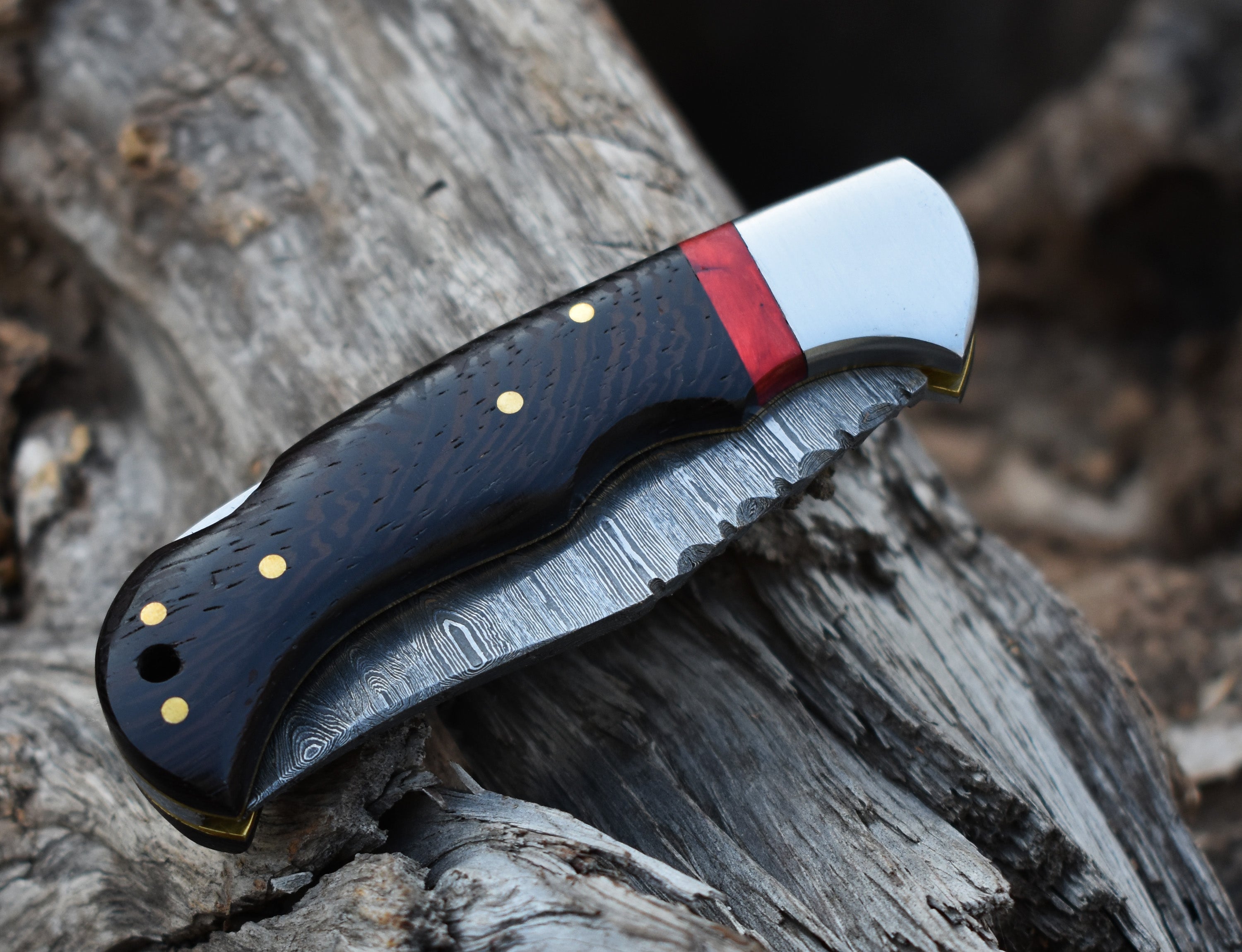 6.8" Handmade Damascus Steel Folding Knife Wangi wood Handle Back Lock Pocket Knife With Leather Pouch Personalized Gift for Men.