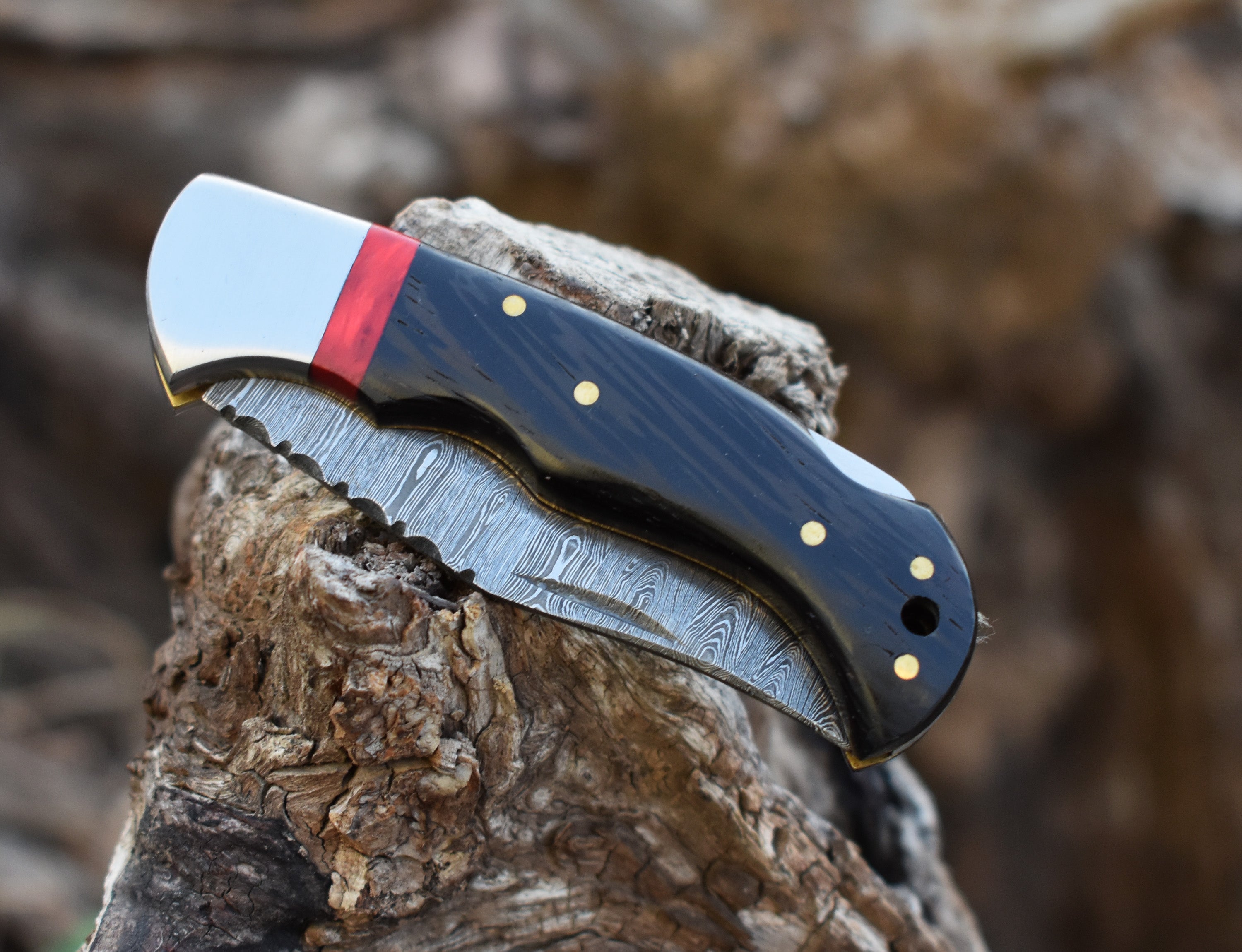 6.8" Handmade Damascus Steel Folding Knife Wangi wood Handle Back Lock Pocket Knife With Leather Pouch Personalized Gift for Men.