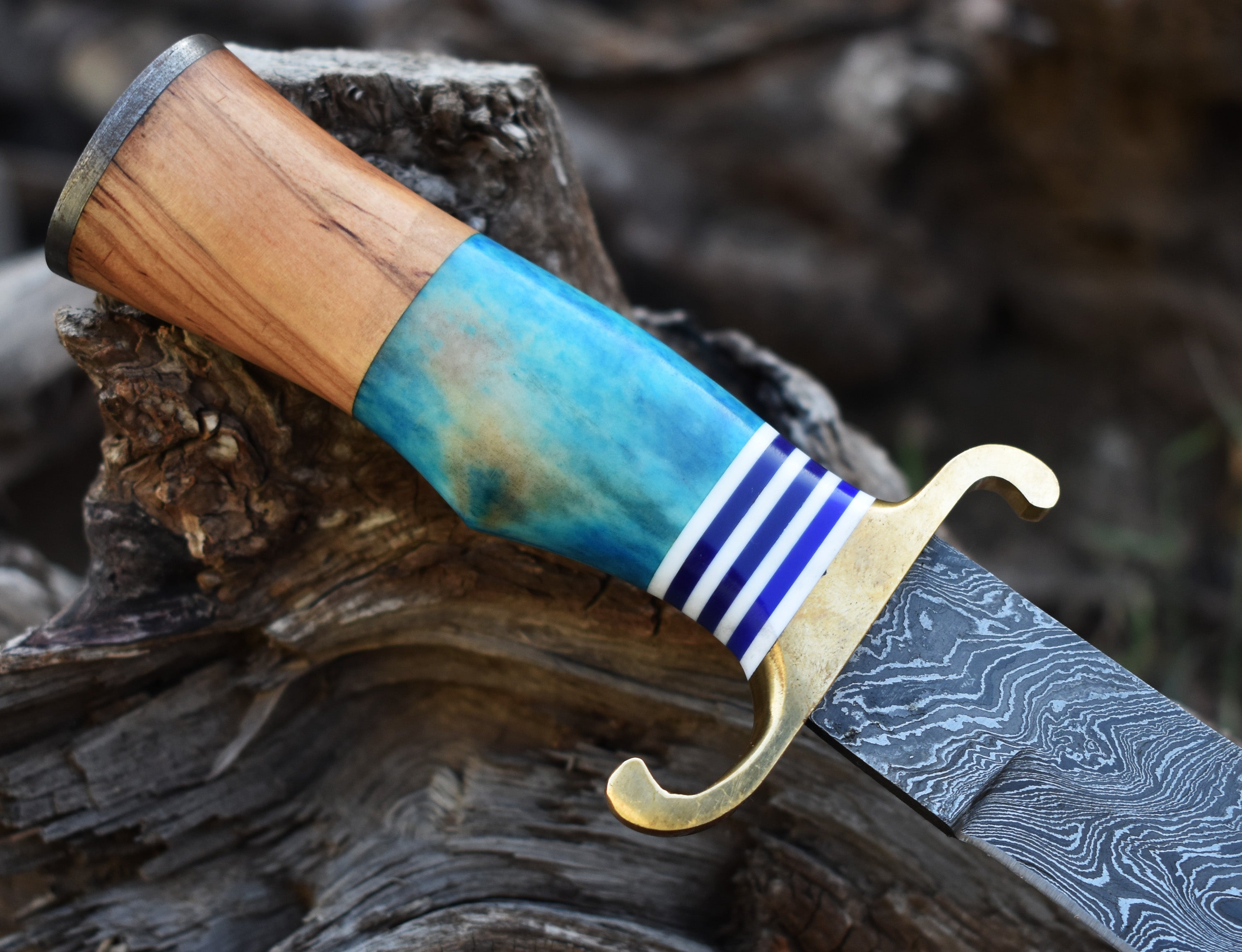 Damascus Hunting knife with Wood and  Bone Handle Hunting Bowie knife With Brass Guard & Pommel
