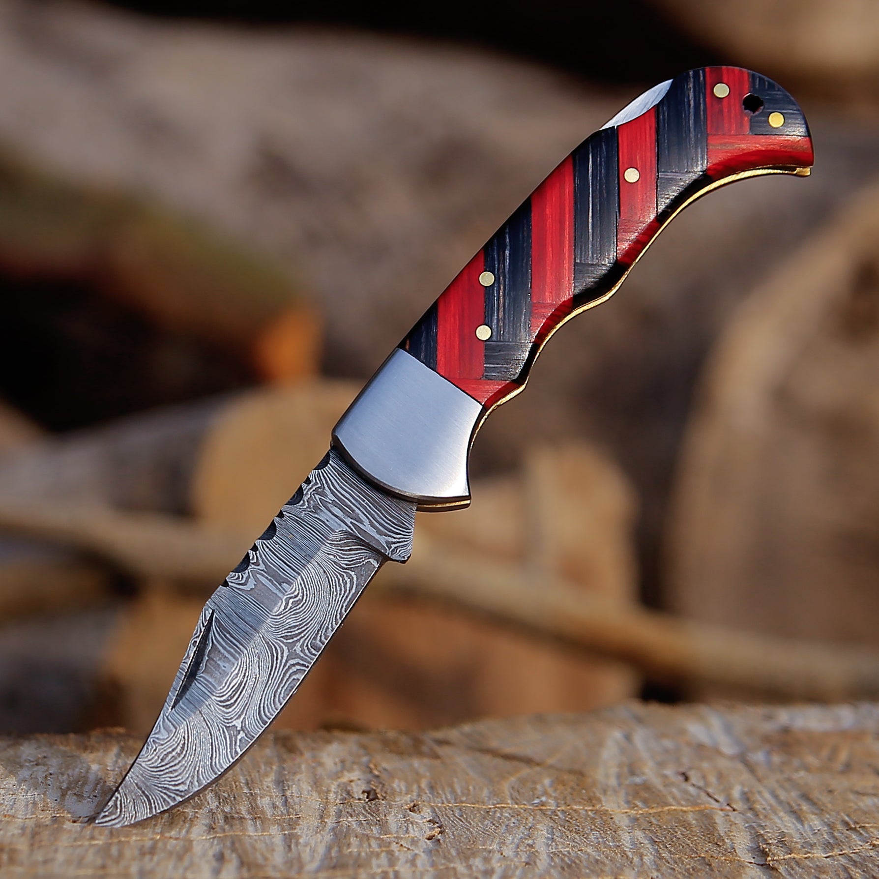 Damascus Steel Folding Knife – Handcrafted Pocket Blade Collector’s Choice  Damascus Pocket Knife – Tactical Folding Blade for Outdoor Use with Pouch.