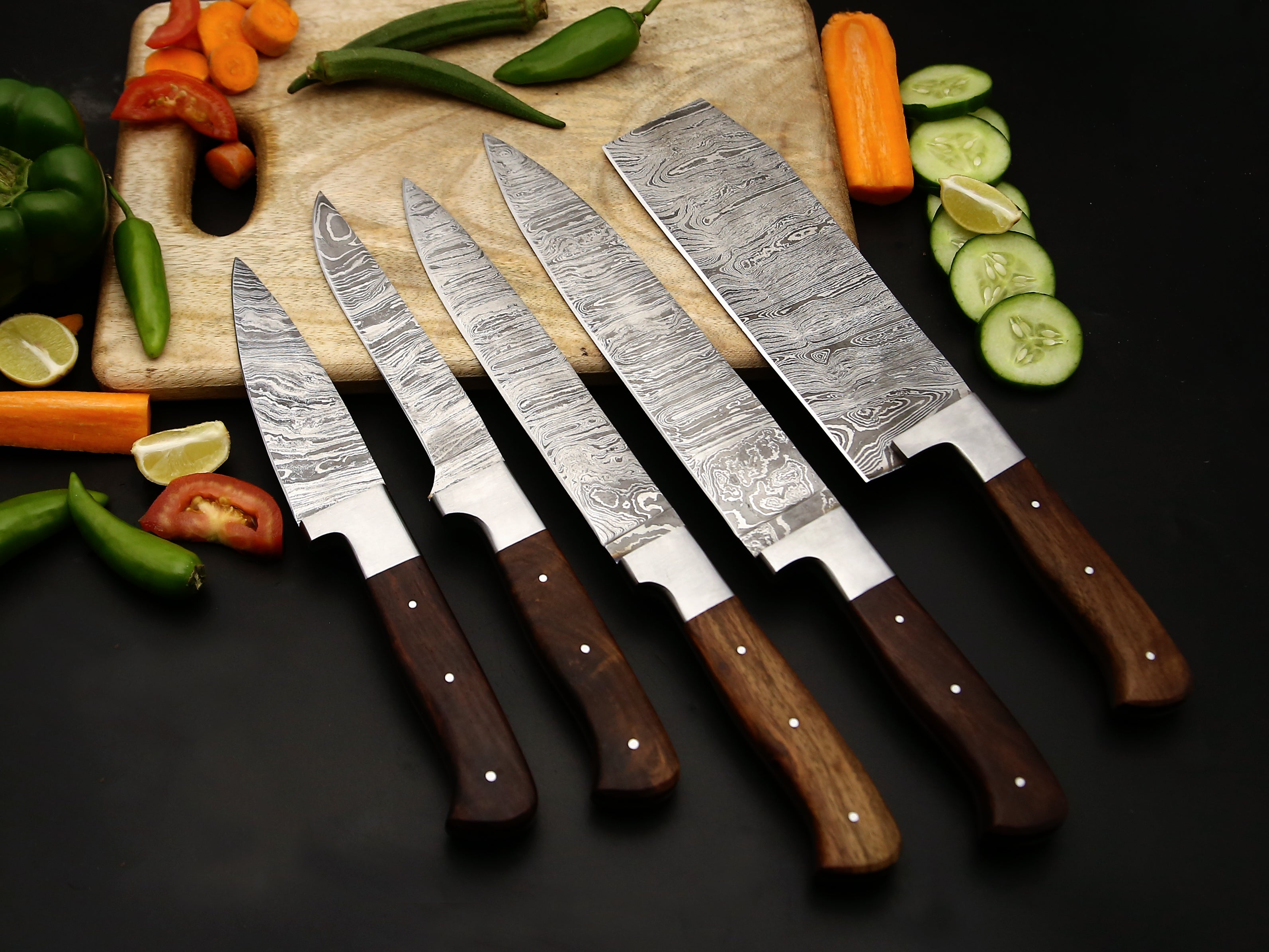 Chef Knife Set of 5 PCS with Rosewood Handle Stainless steel Bolster Damascus Kitchen Knife Razor sharp cutting Edge come with Leather Roll kit.