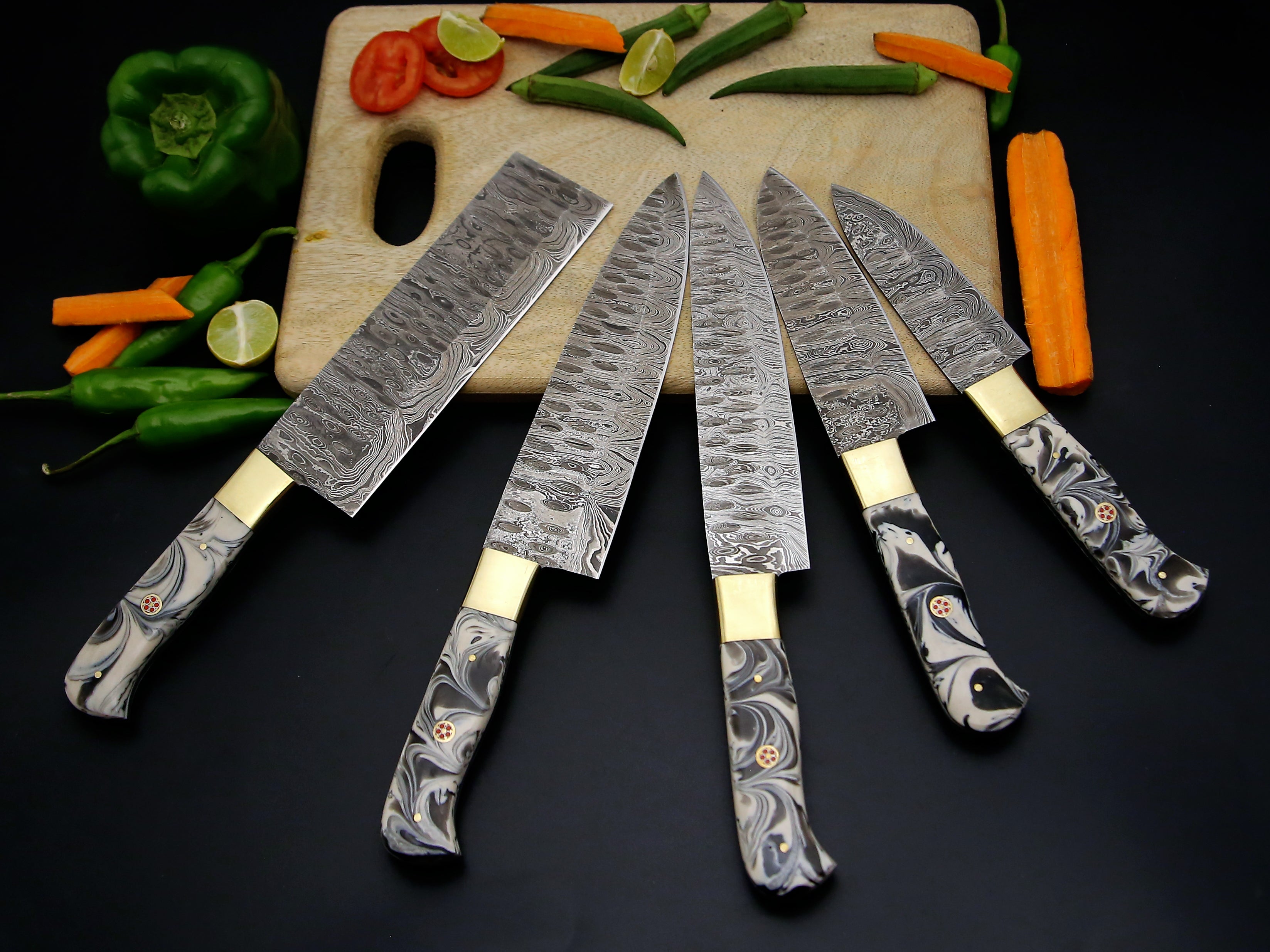 Personalized Handmade Damascus Steel Chef knife set of 5 PCS with Beautiful Resin Handle Kitchen Knife with Leather Kit