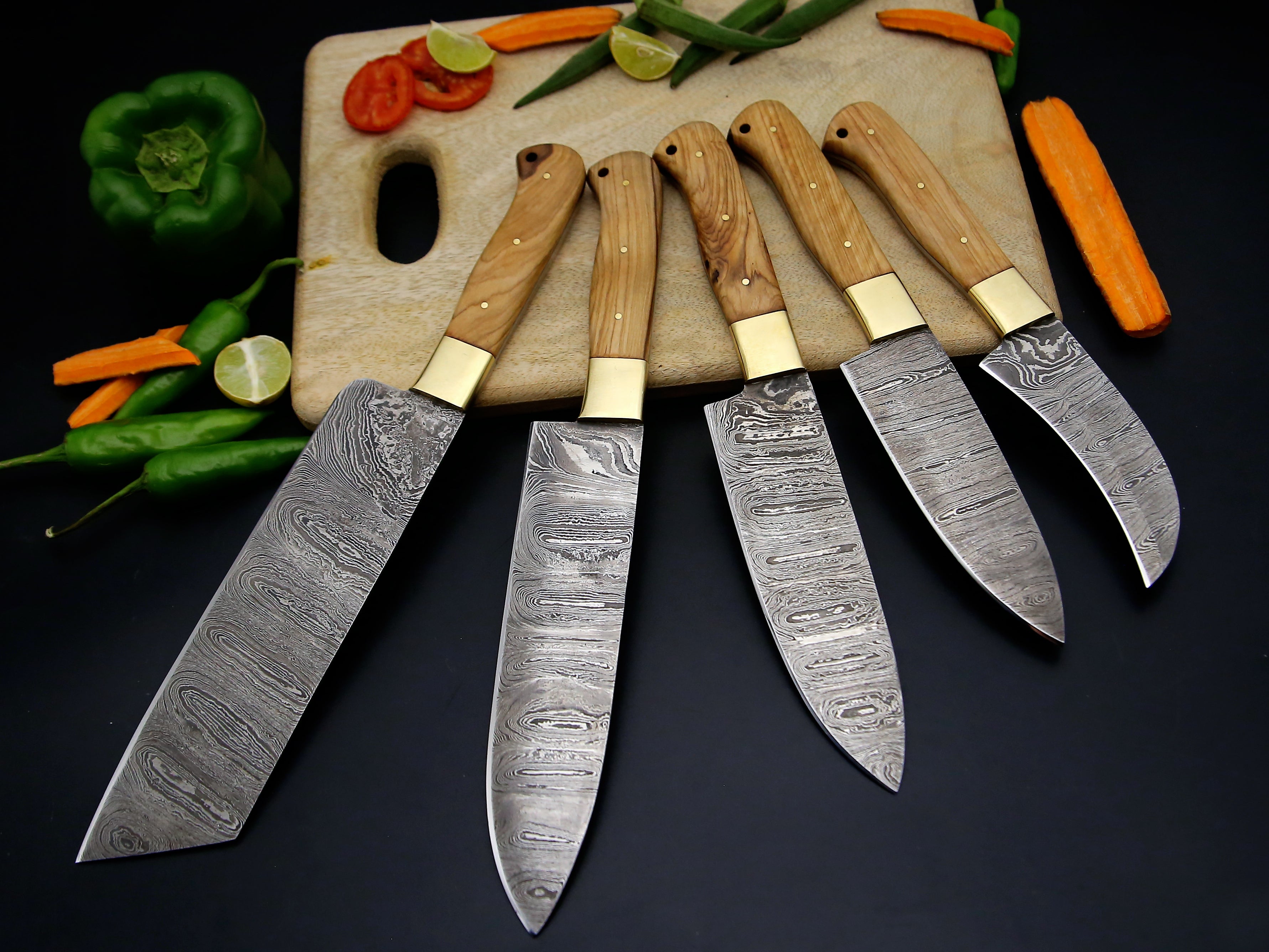 Customized Beautiful Olive wood Handle 5 PCS Damascus Steel Kitchen Chef Knife Sharp cutting edge comes with Leather Roll kit. with Brass Bolster