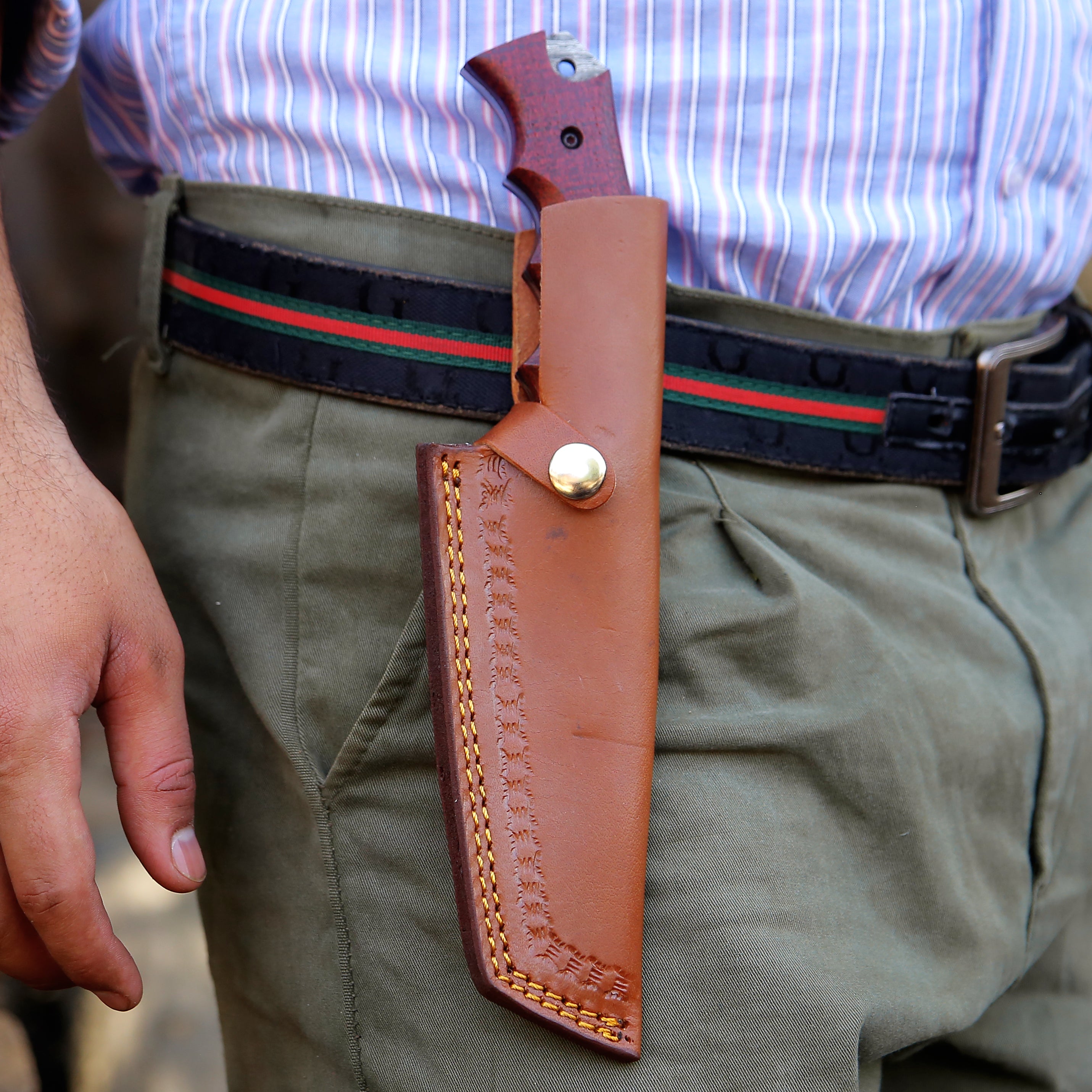 Handmade Damascus Tracker Knife – Survival & Bushcraft Fixed Blade Full Tang Outdoor Hunting Knife