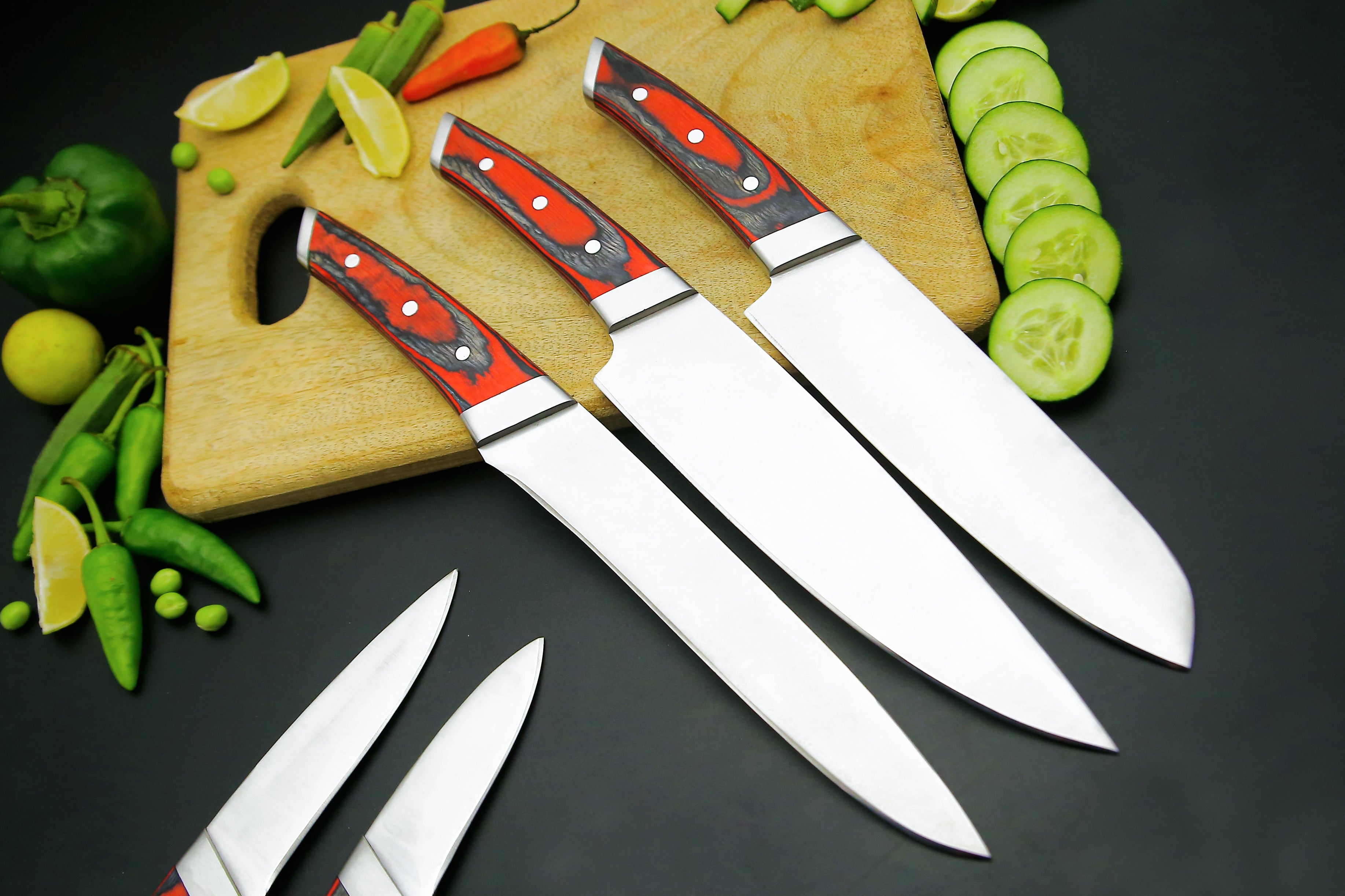 Personalized Handmade Damascus Steel Chef knife set of 5 PCS with Beautiful Resin Handle Kitchen Knife with Leather Kit.