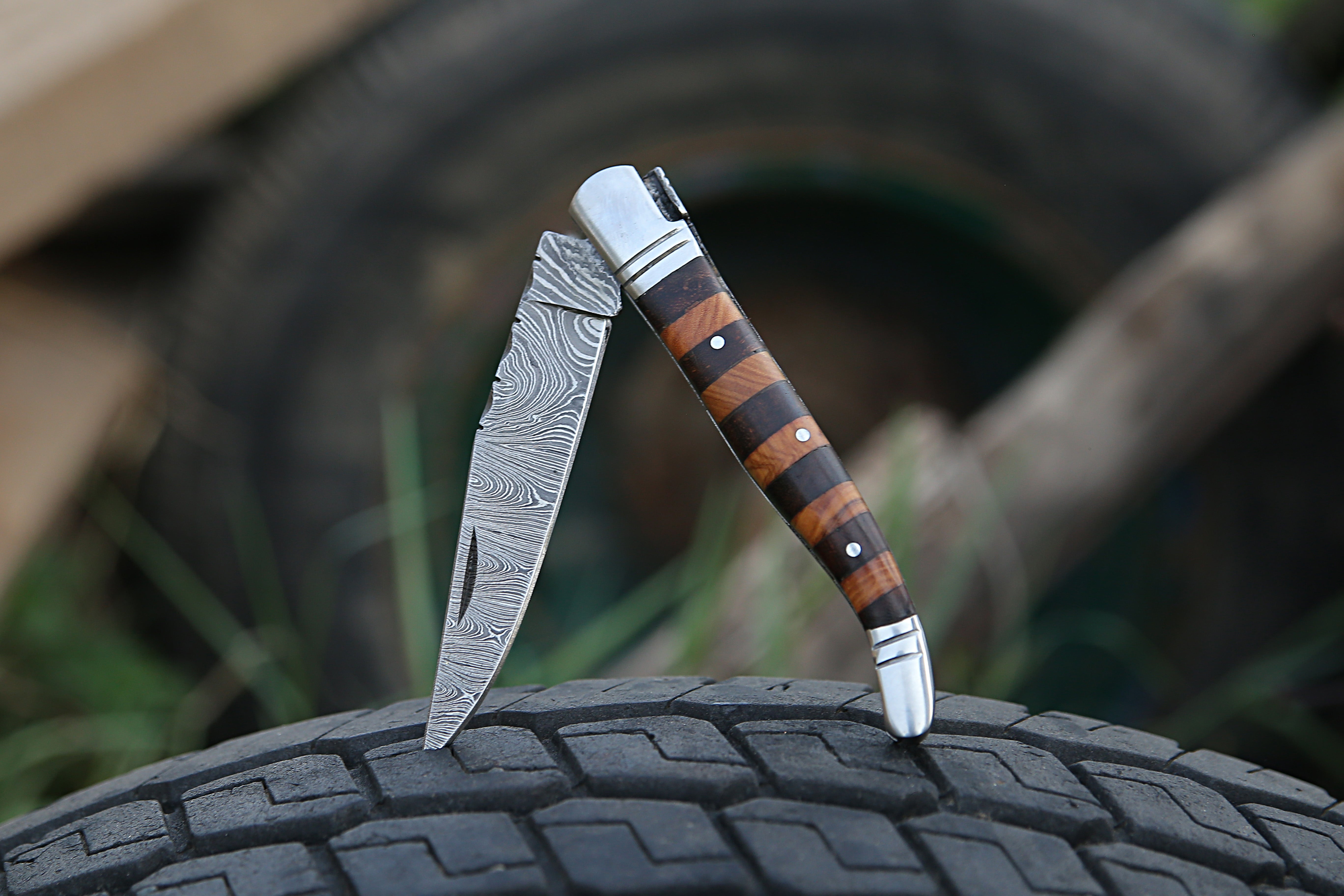 French  Pocket Knife With combination of Rose Olive wood Handle Folding Knife with back Spring Camping Tool Hunting EDC Fishing Knife with Leather Pouch.