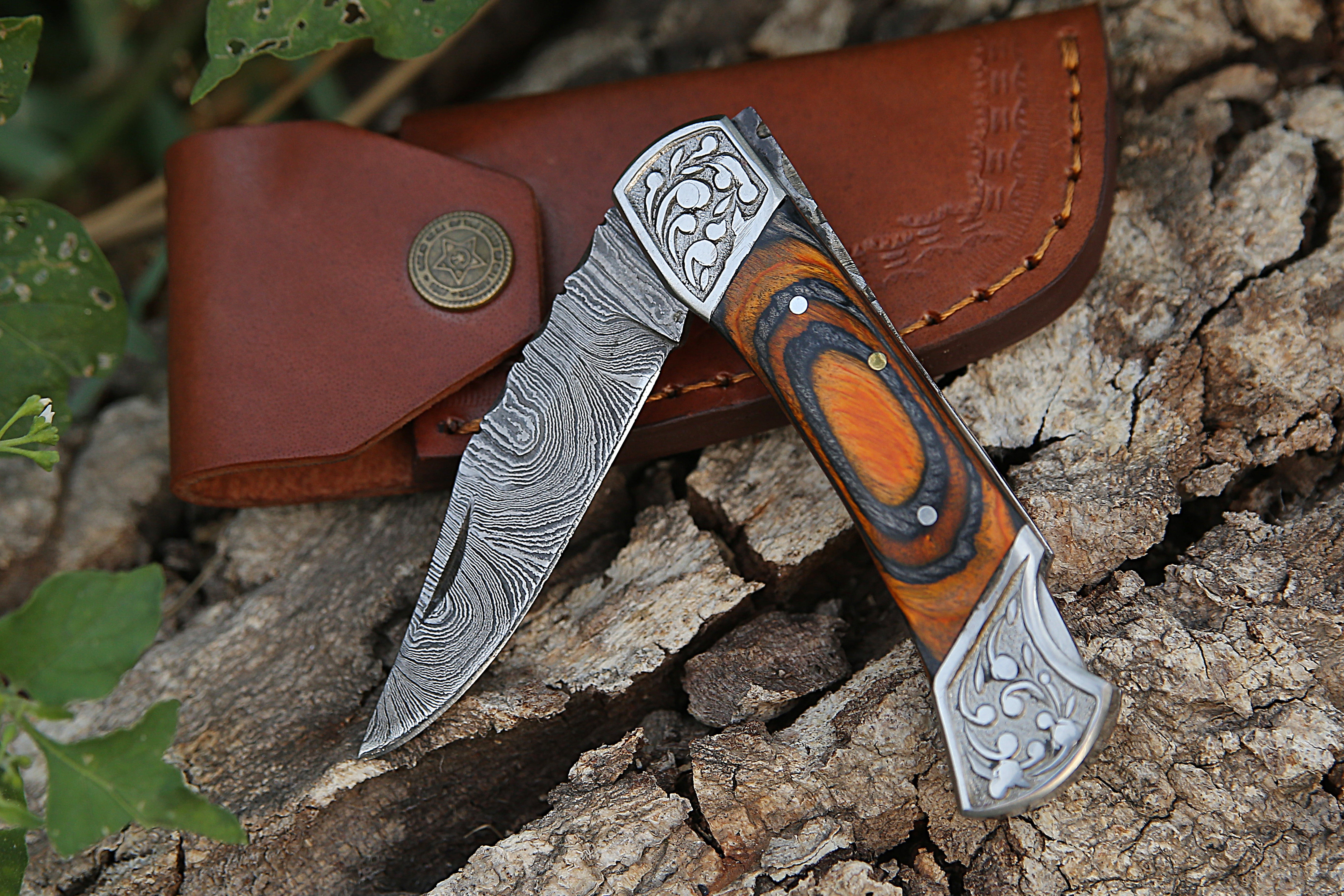 Handmade Authentic Damascus Steel Back Lock EDC Pocket Knife With Orange Grey Dollar Sheet Handle Folding Knife Best Camping Tool hunting Skinner fishing knife with Leather Pouch.