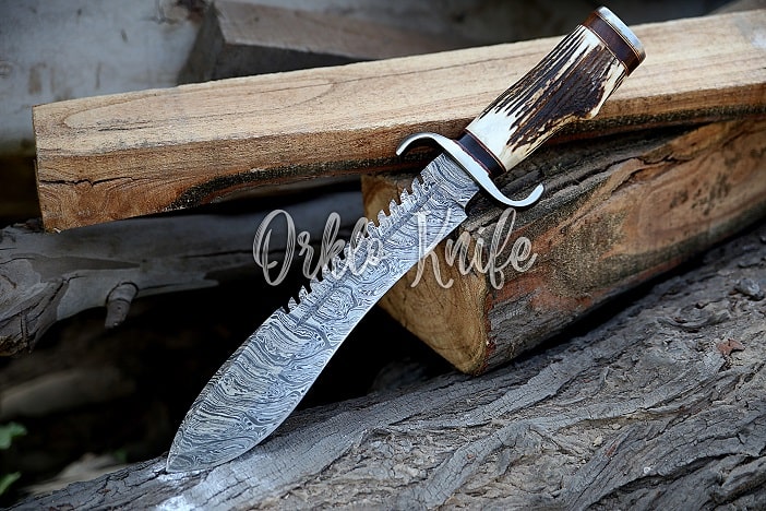 Big Hunting Bowie Knife