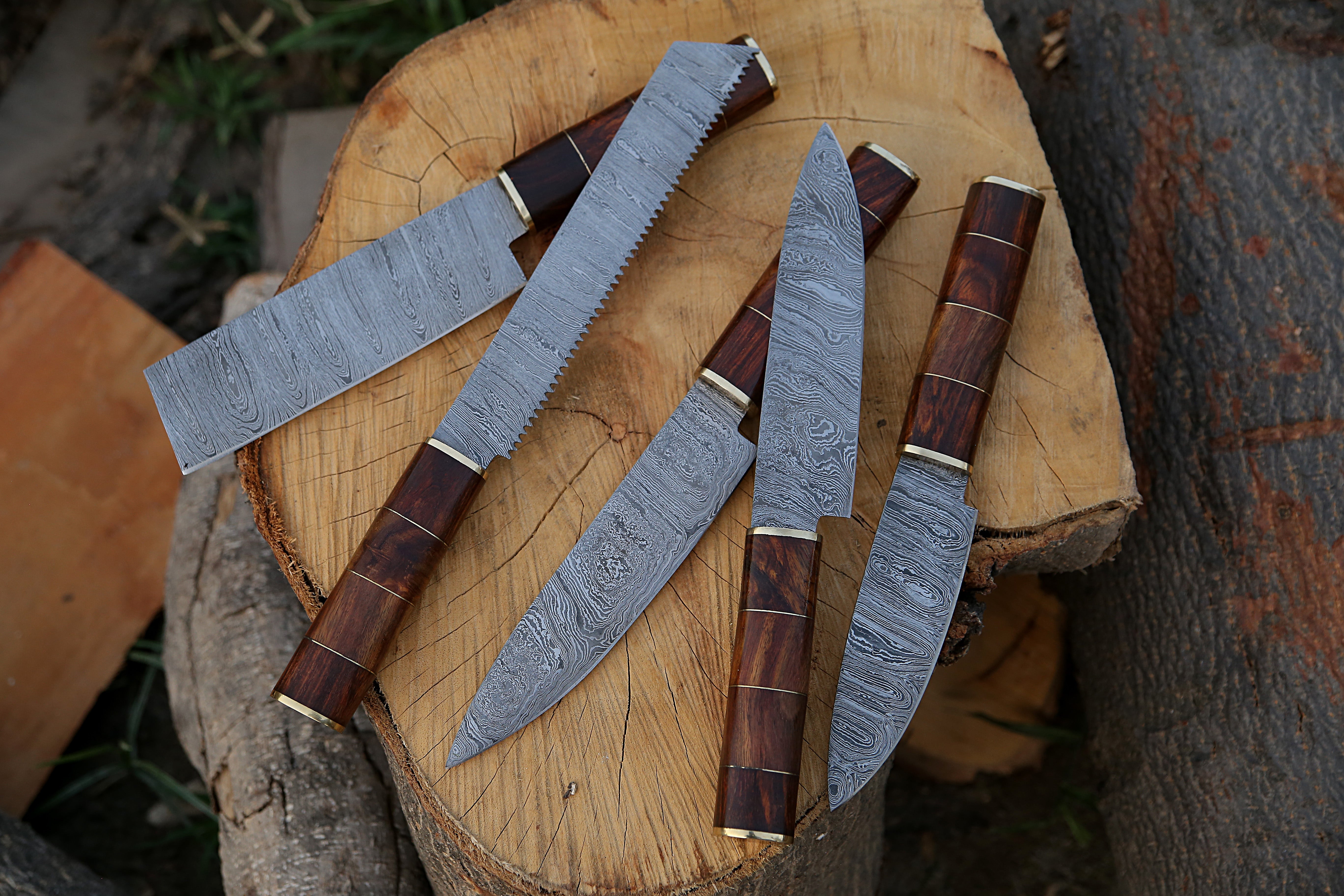 Custom Made Damascus Steel Kitchen Knife Rosewood Handle Handmade Chef knife Set Of 5 PCS With Leather Kit.