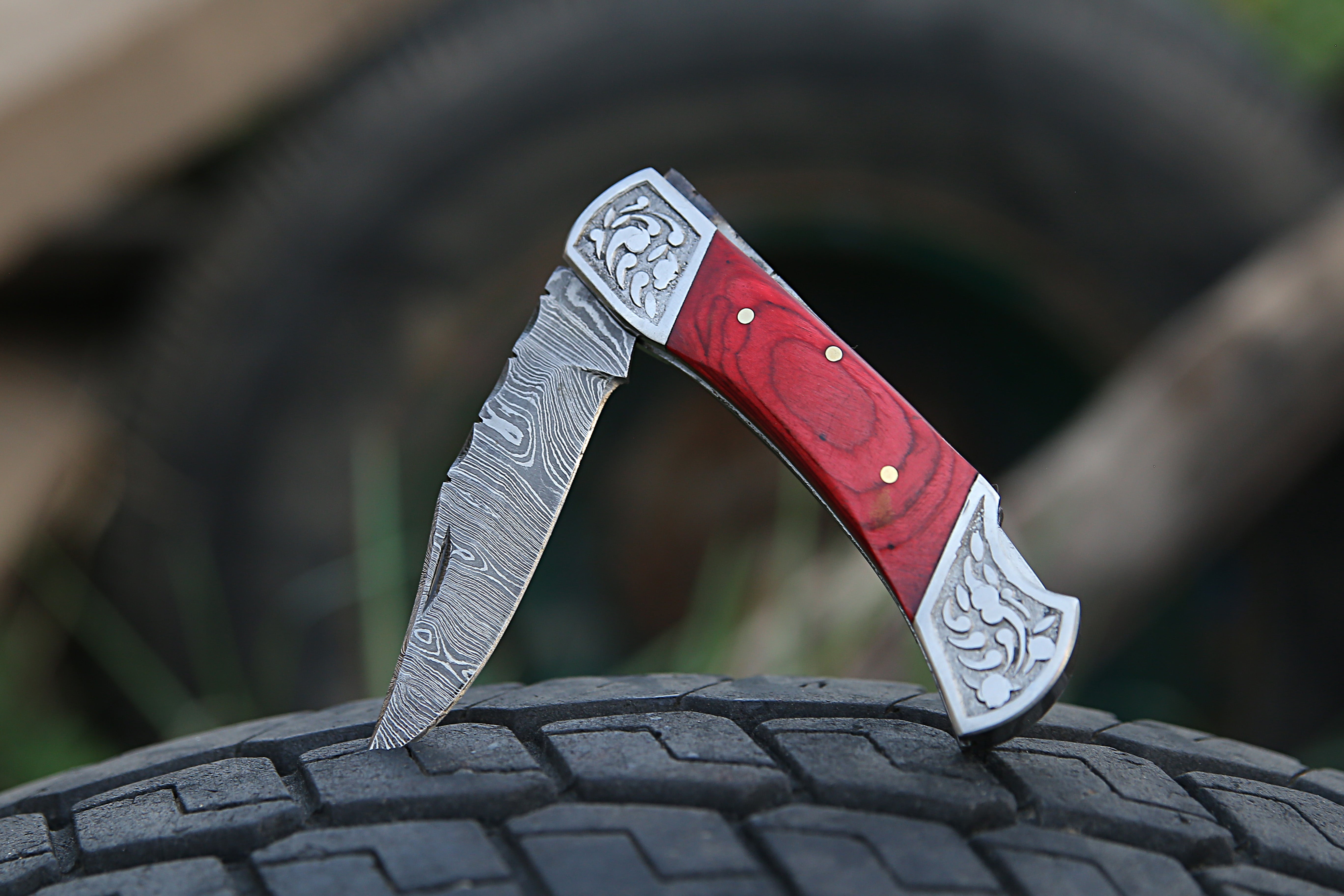 Red Color Dollar Sheet with Engraved Steel Clips Handmade Damascus Steel Back Lock Pocket Knife