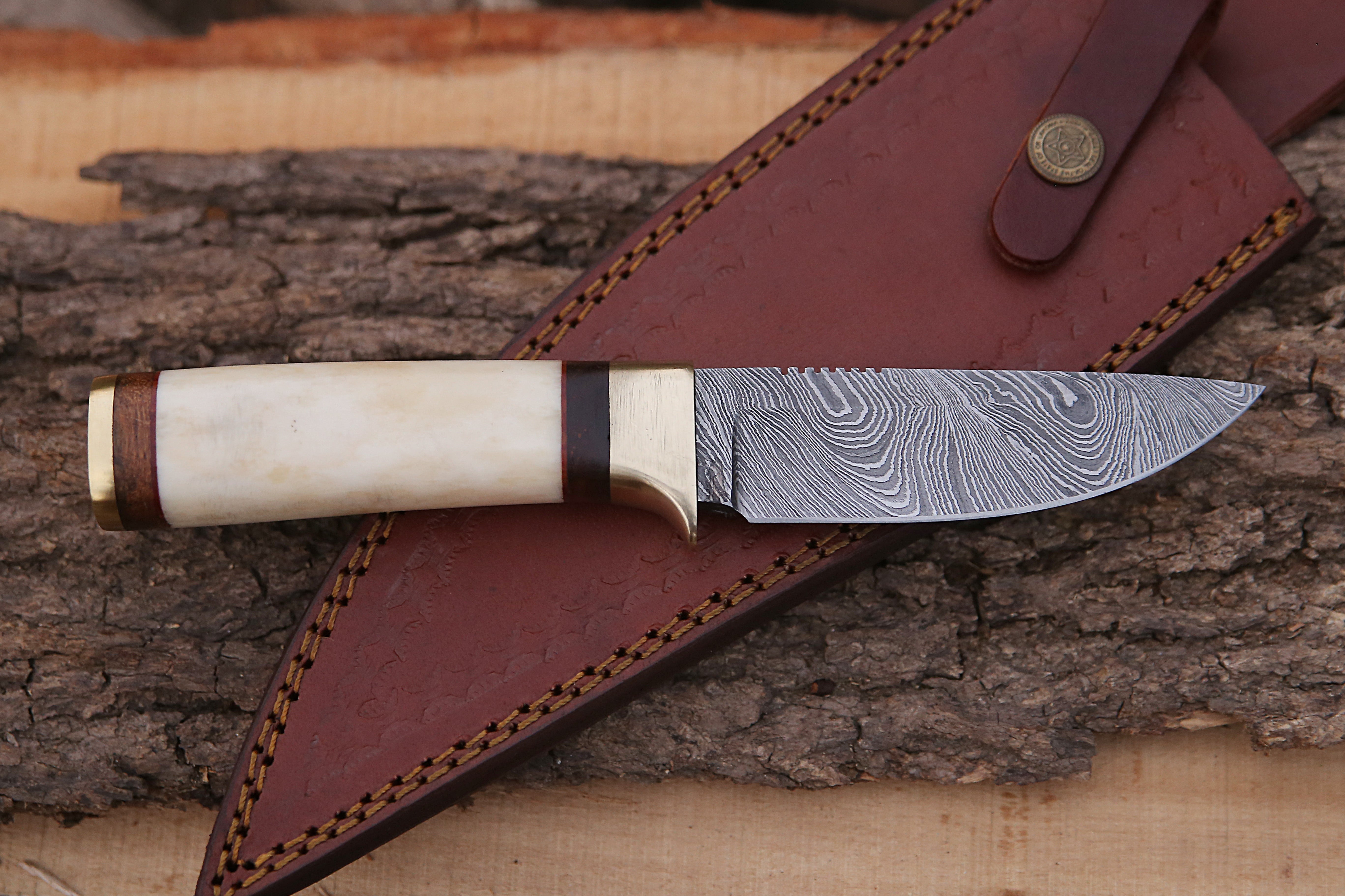 Damascus Steel Skinning Knife – Razor-Sharp Blade with Bone Handle With Leather Pouch.