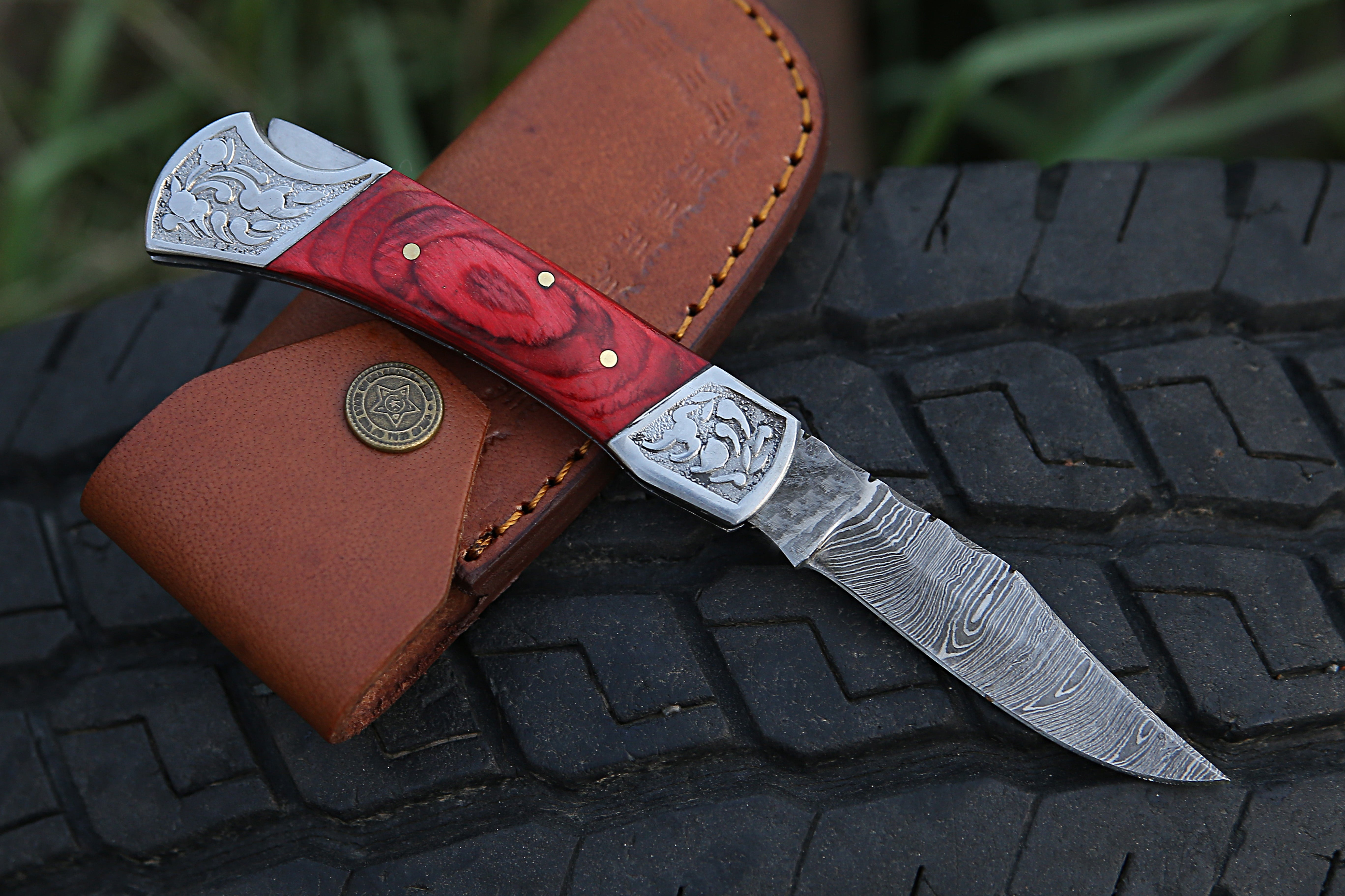 Red Color Dollar Sheet with Engraved Steel Clips Handmade Damascus Steel Back Lock Pocket Knife