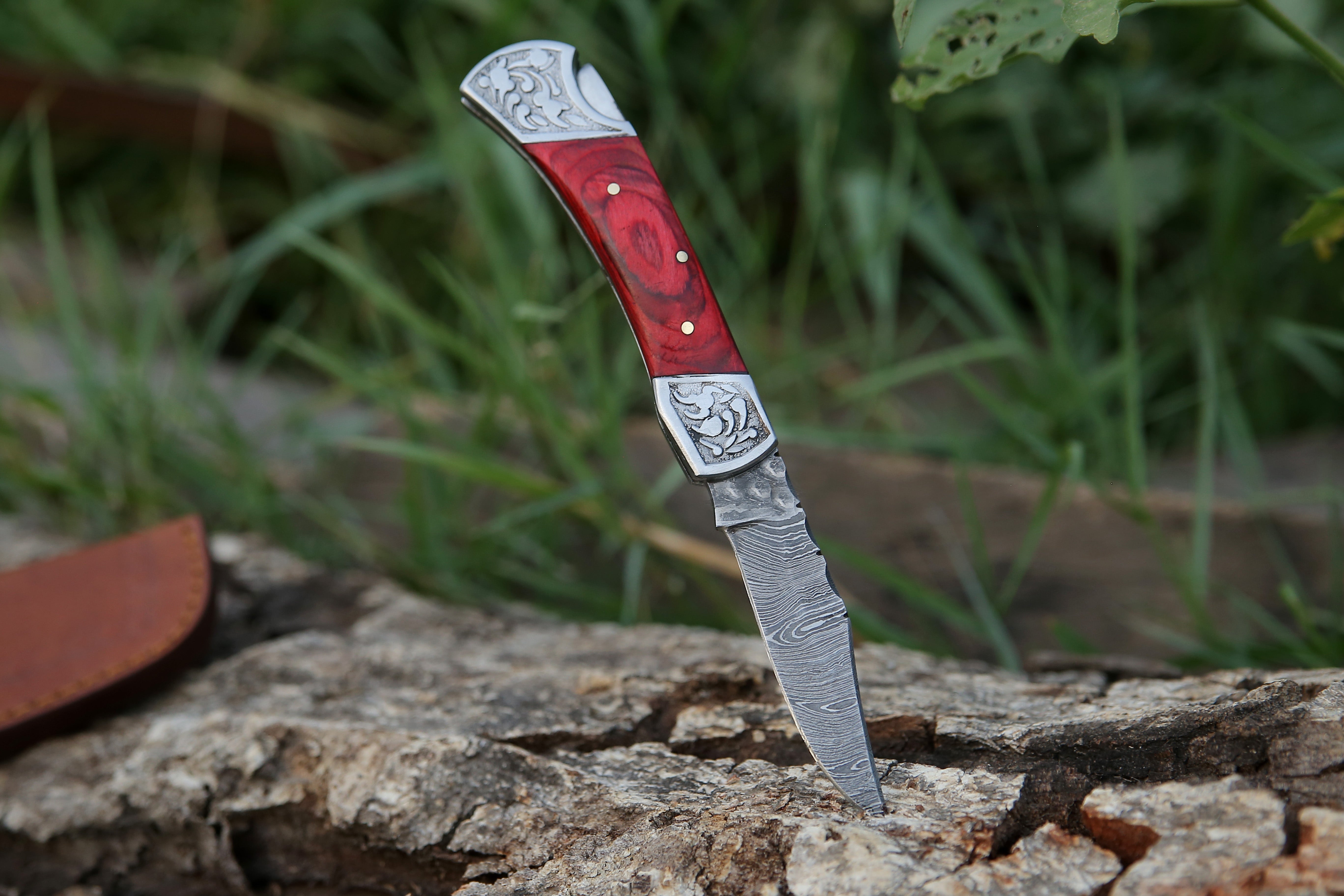 Red Color Dollar Sheet with Engraved Steel Clips Handmade Damascus Steel Back Lock Pocket Knife