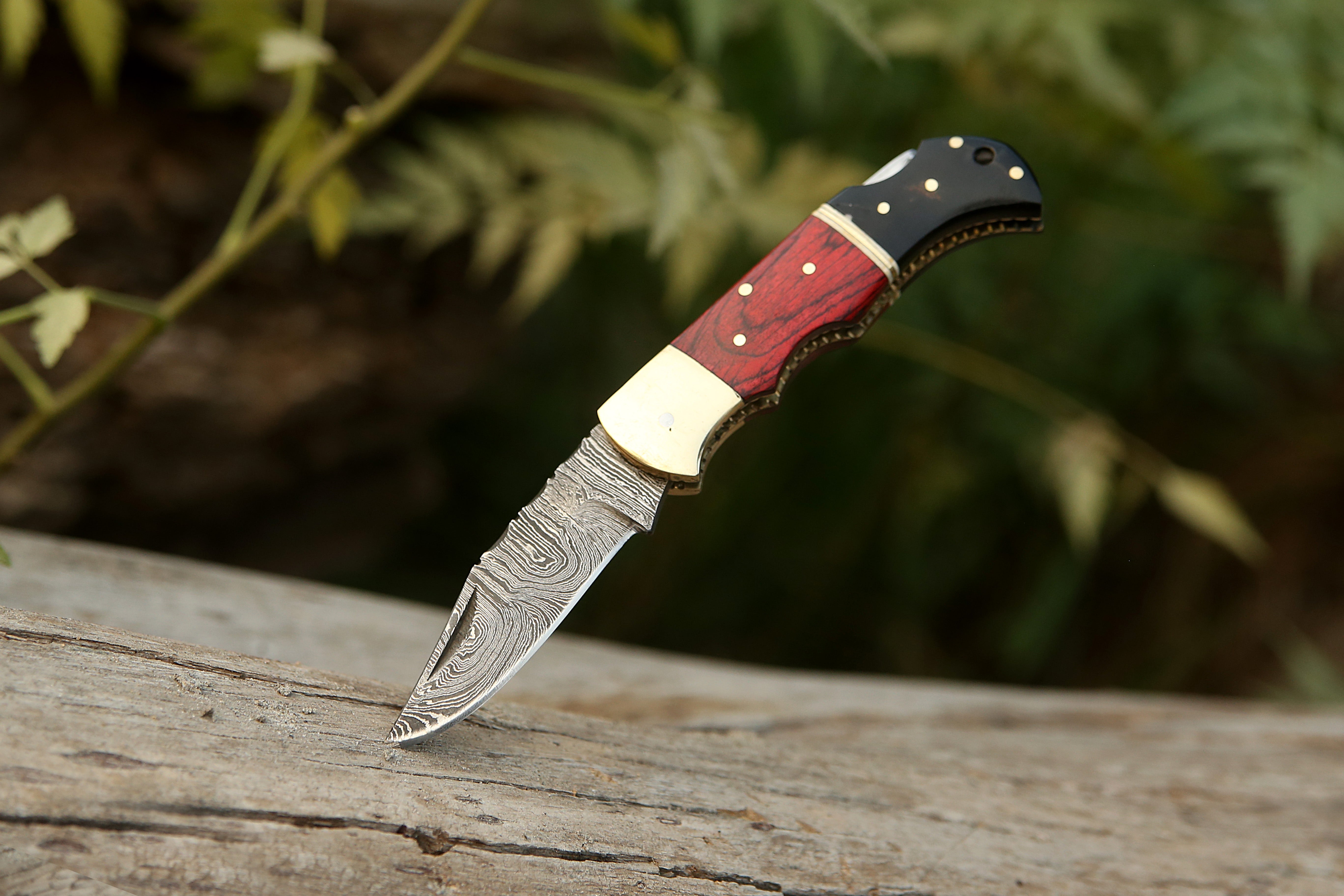 Personalized Gift Black Horn Handmade Damascus Steel Pocket Knife Red Dollar Sheet Handle Folding Knife With Cow Leather Sheath.