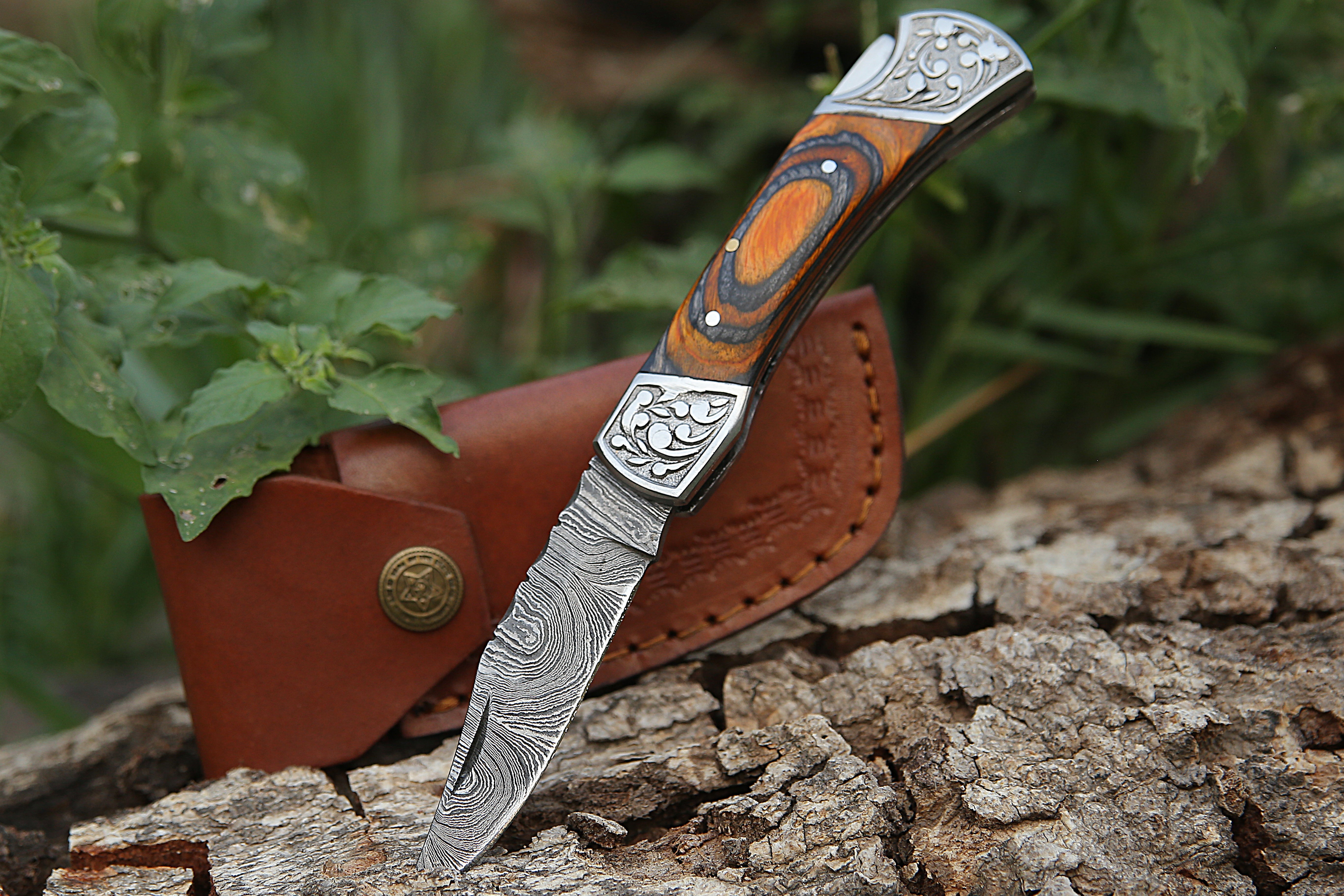 Handmade Authentic Damascus Steel Back Lock EDC Pocket Knife With Orange Grey  Dollar Sheet Handle Folding Knife Best Camping Tool hunting Skinner fishing knife with Leather Pouch.