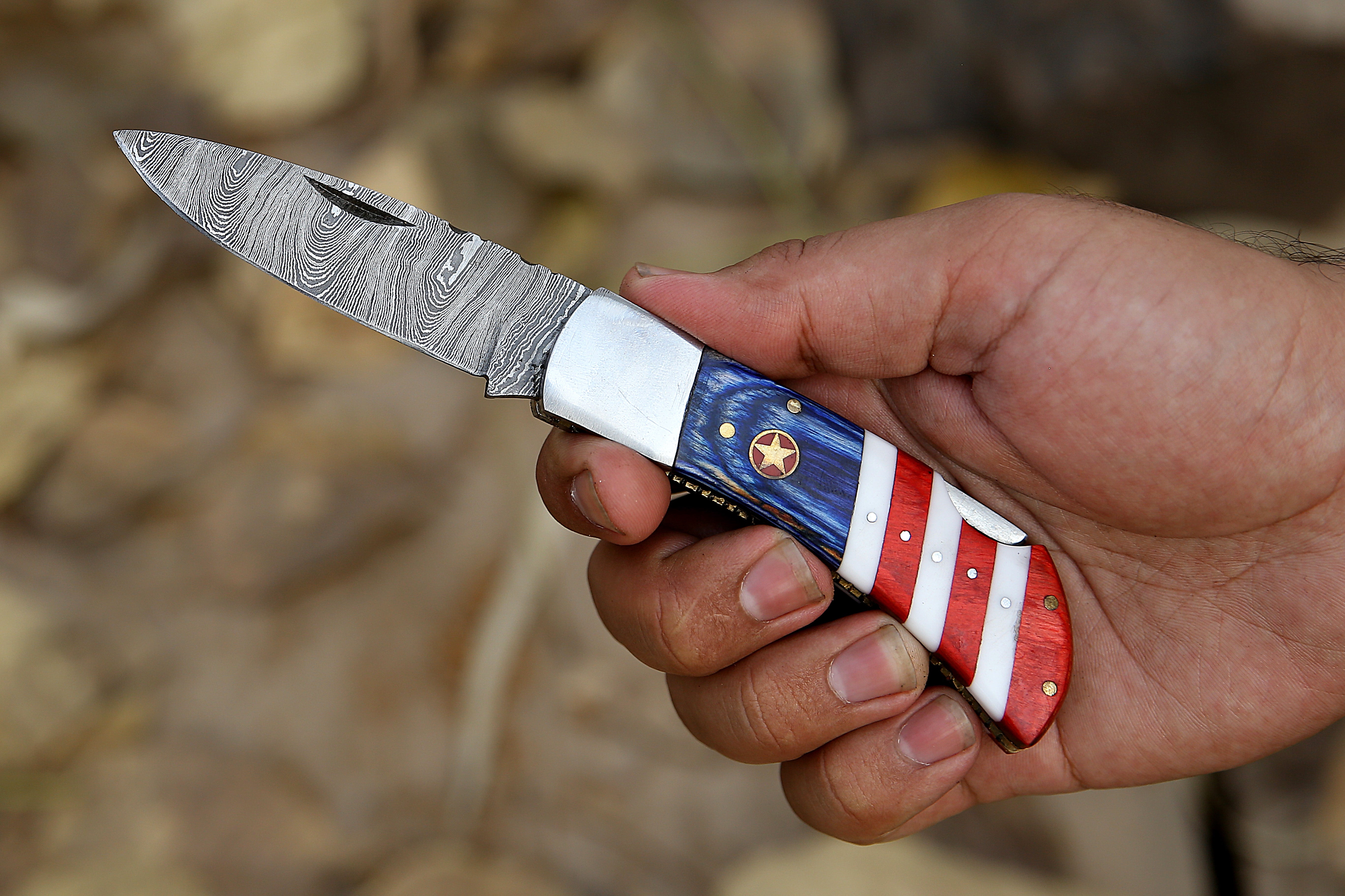 American Flag Handle Back Lock 6.8" Handmade Damascus steel Folding Knife Personalized Folding Knife Sharp cutting edge File work on the spine with Leather pouch.