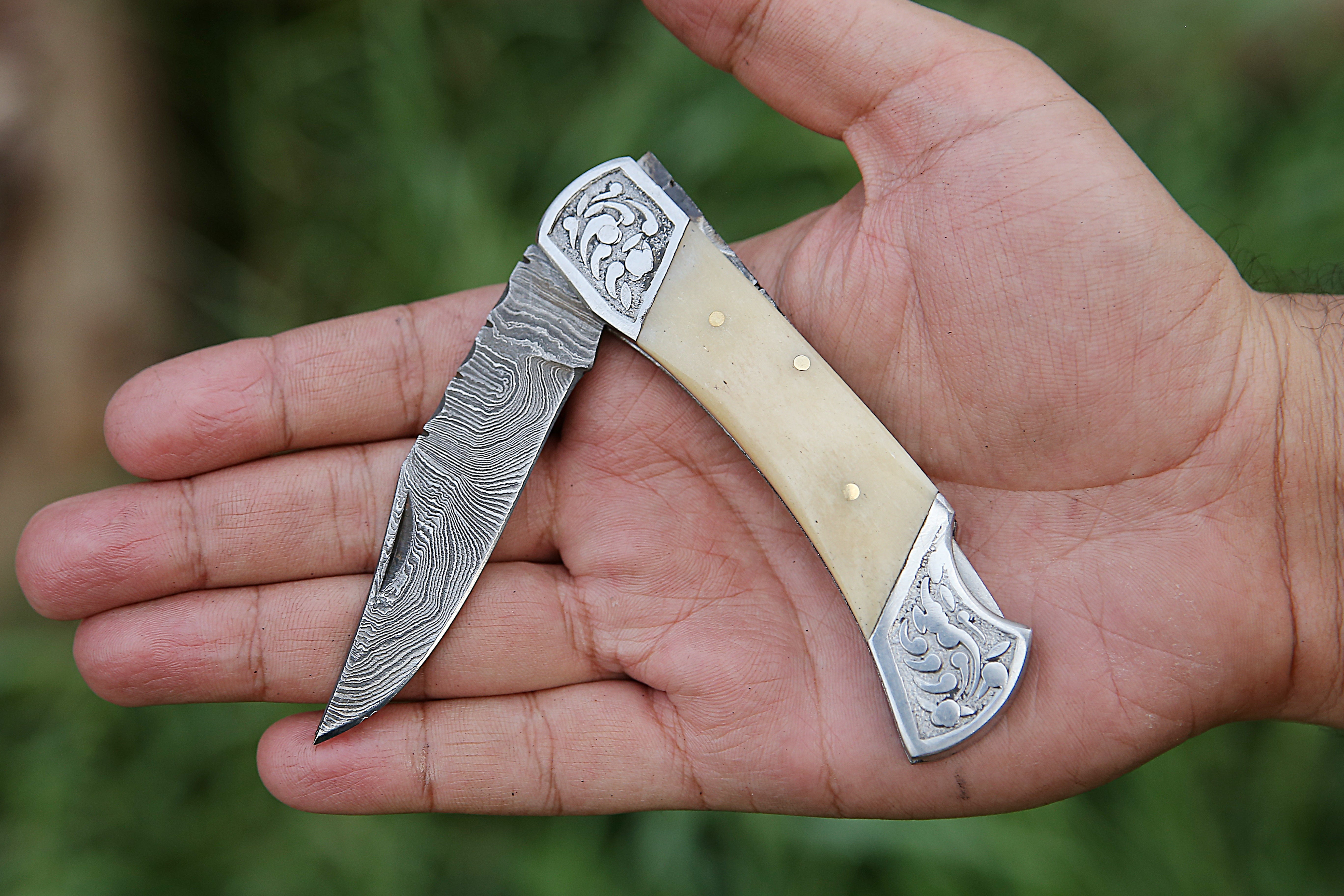 Damascus steel Back Lock Pocket Knife With engraved steel White Bone Handle Camping Hunting Skinner EDC Folding Knife with Leather Pouch.