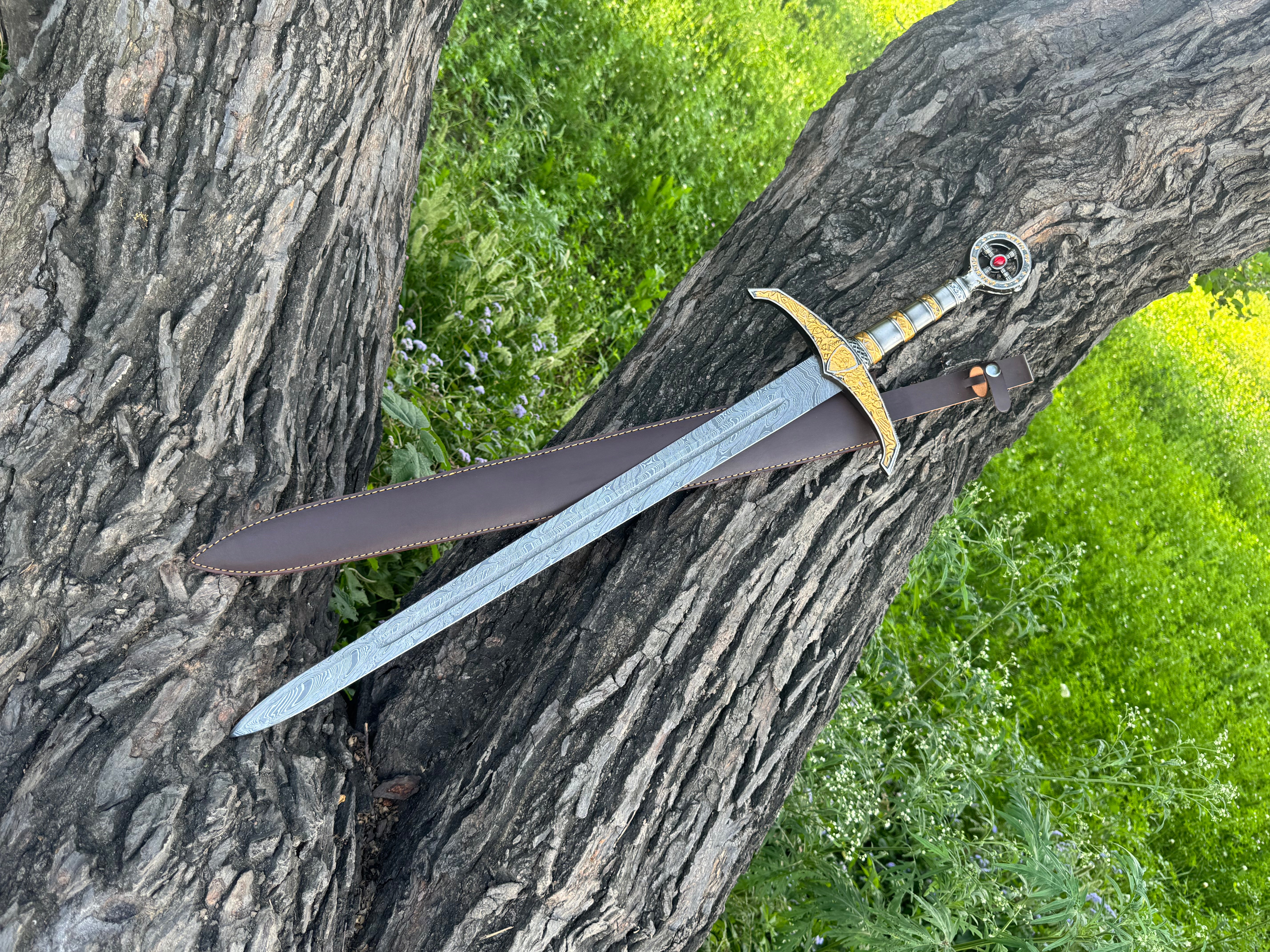 Sliverthorn Knight Sword Fantasy Sword with Engraved Blade, Medieval Decorative Sword for Display House warming gift