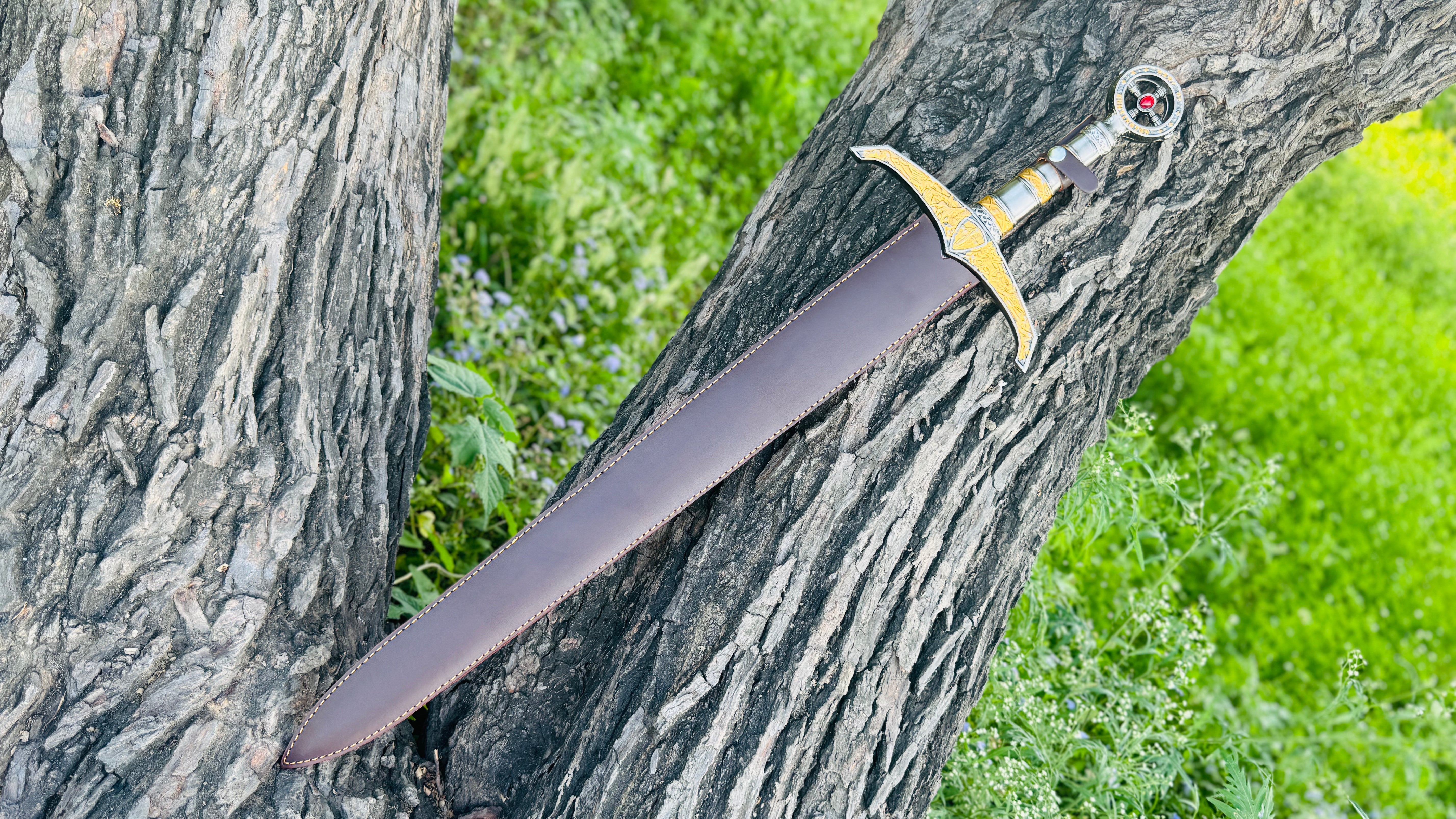 Sliverthorn Knight Sword Fantasy Sword with Engraved Blade, Medieval Decorative Sword for Display House warming gift