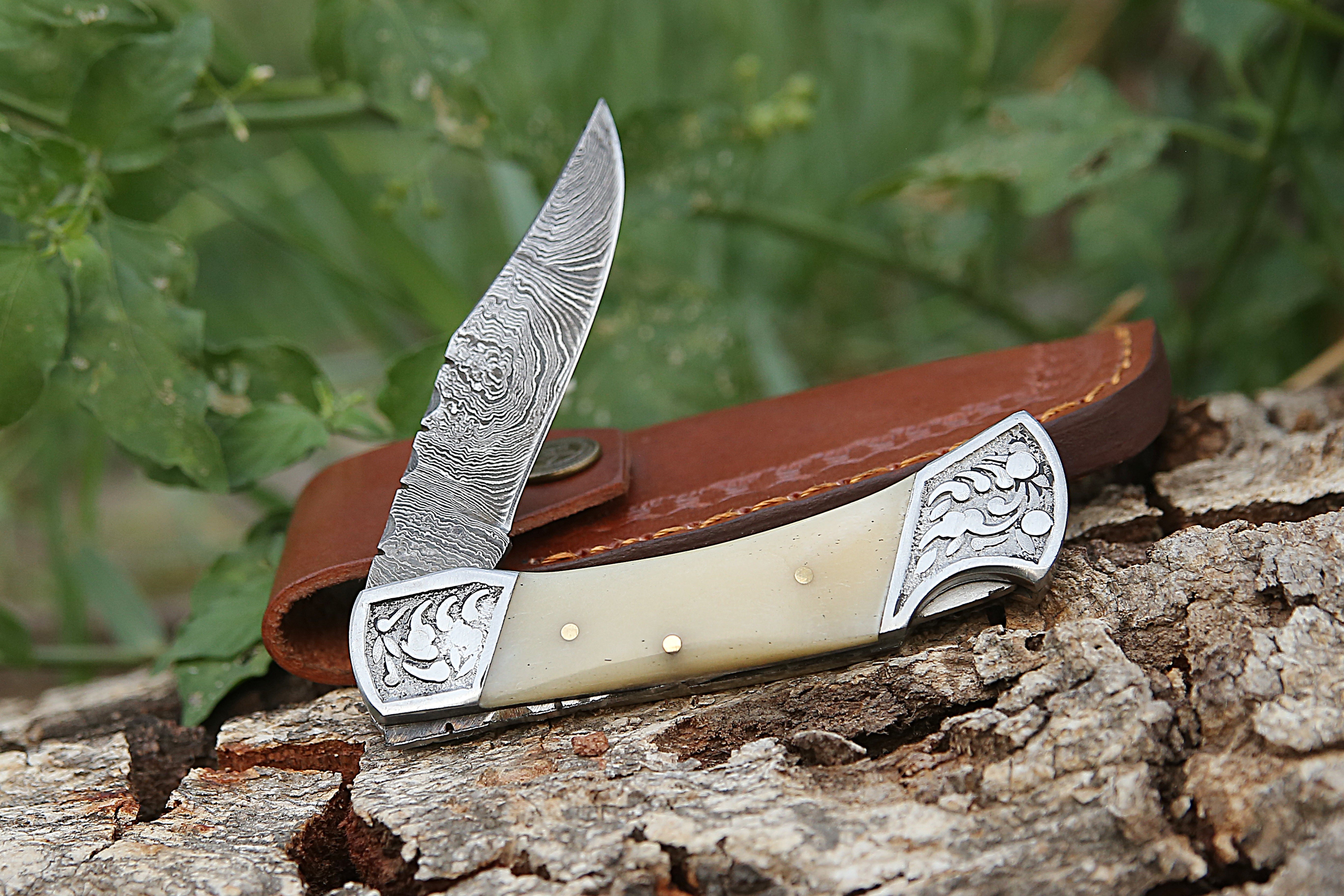 Damascus steel Back Lock Pocket Knife With engraved steel White Bone Handle Camping Hunting Skinner EDC Folding Knife with Leather Pouch.