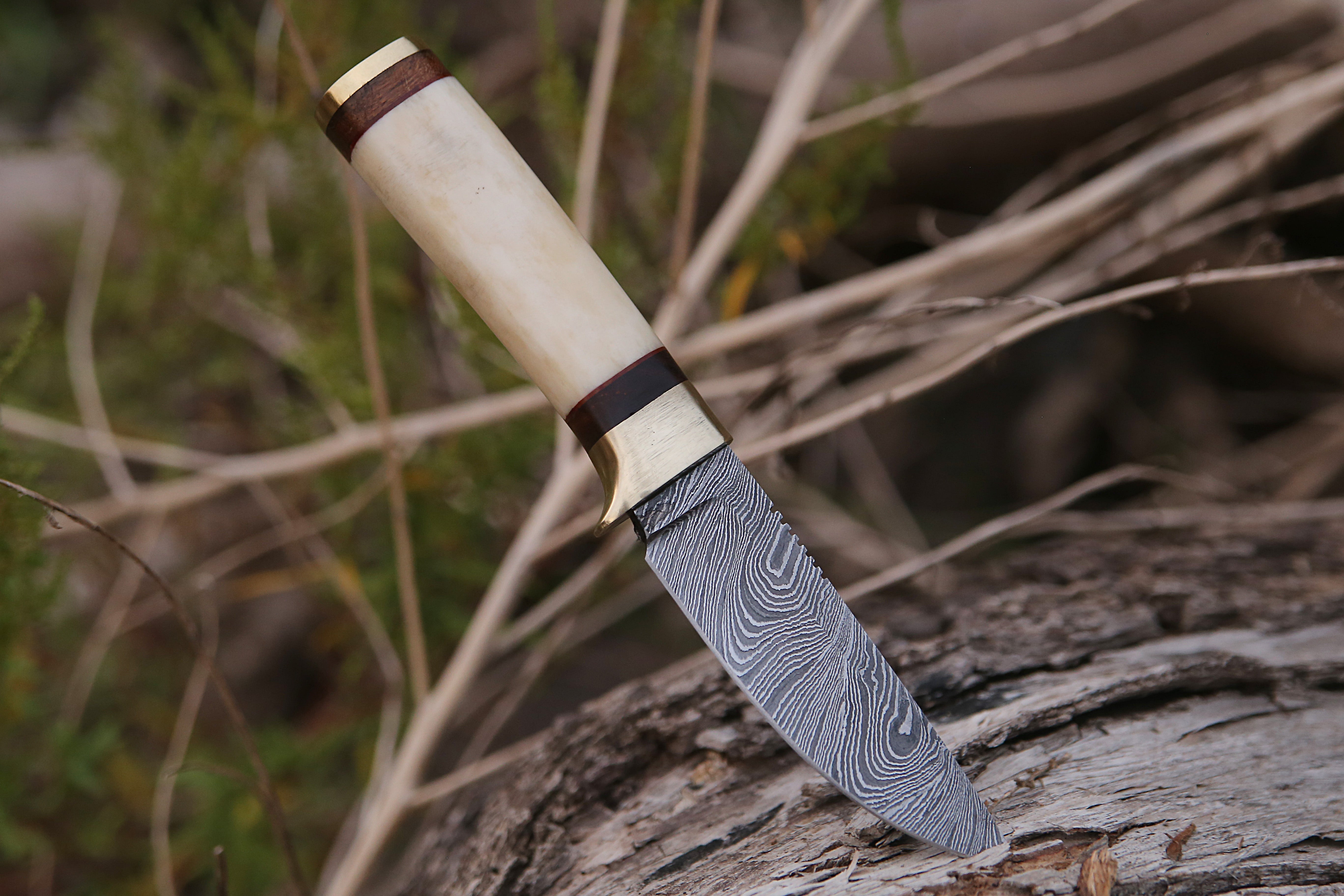 custom steak knife with wooden handle and leather sheath