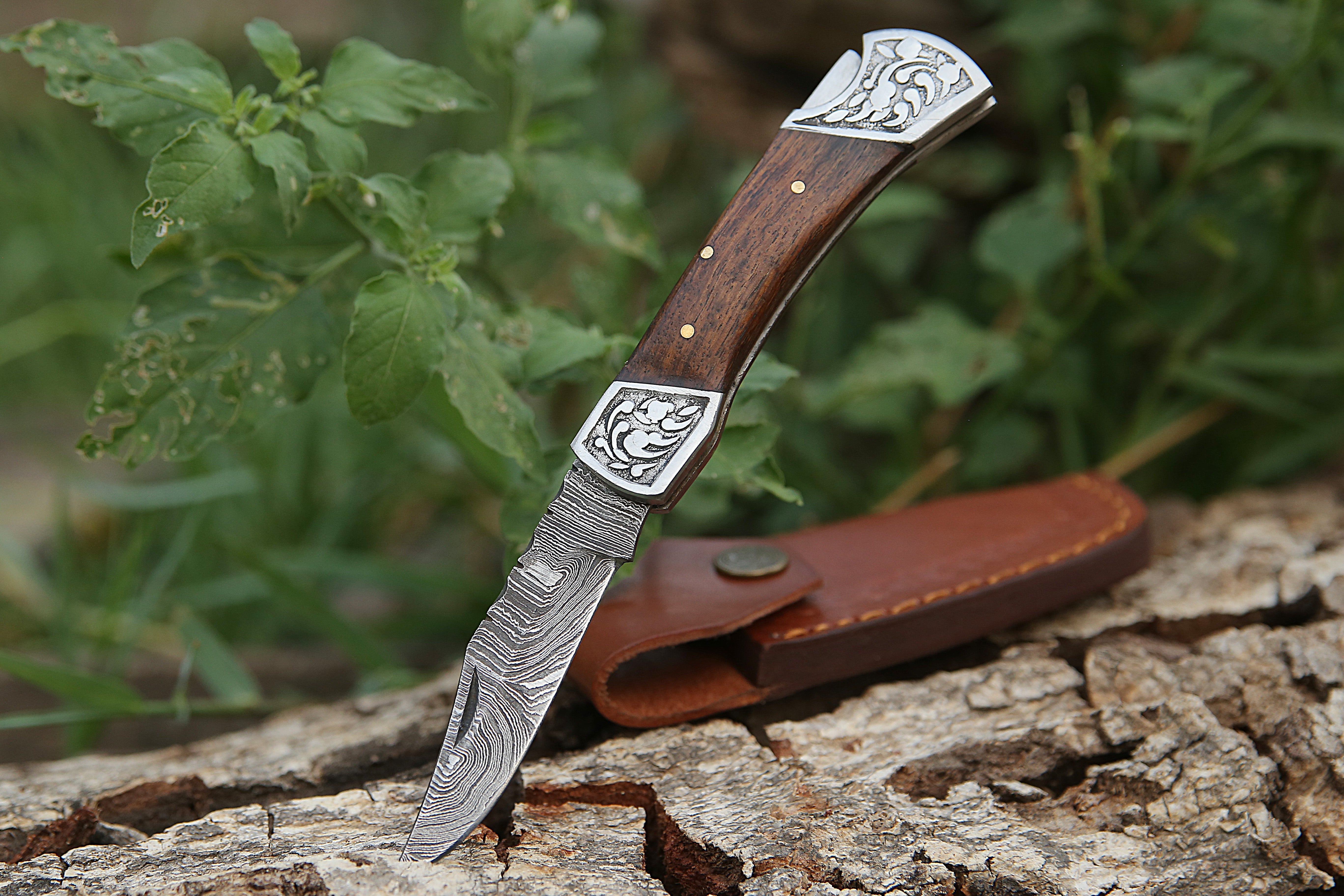 Engraved Steel Rose Wood Handle Handmade Damascus Steel Back Lock Pocket Knife For Outdoor.