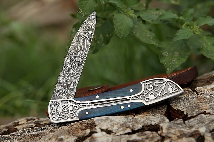 blue pocket knife